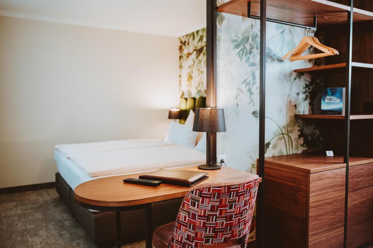 ניקלאסדורף Hotel Bruecklwirt מראה חיצוני תמונה