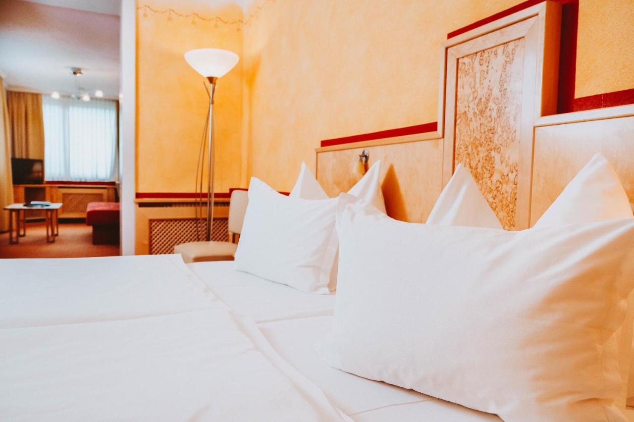ניקלאסדורף Hotel Bruecklwirt מראה חיצוני תמונה