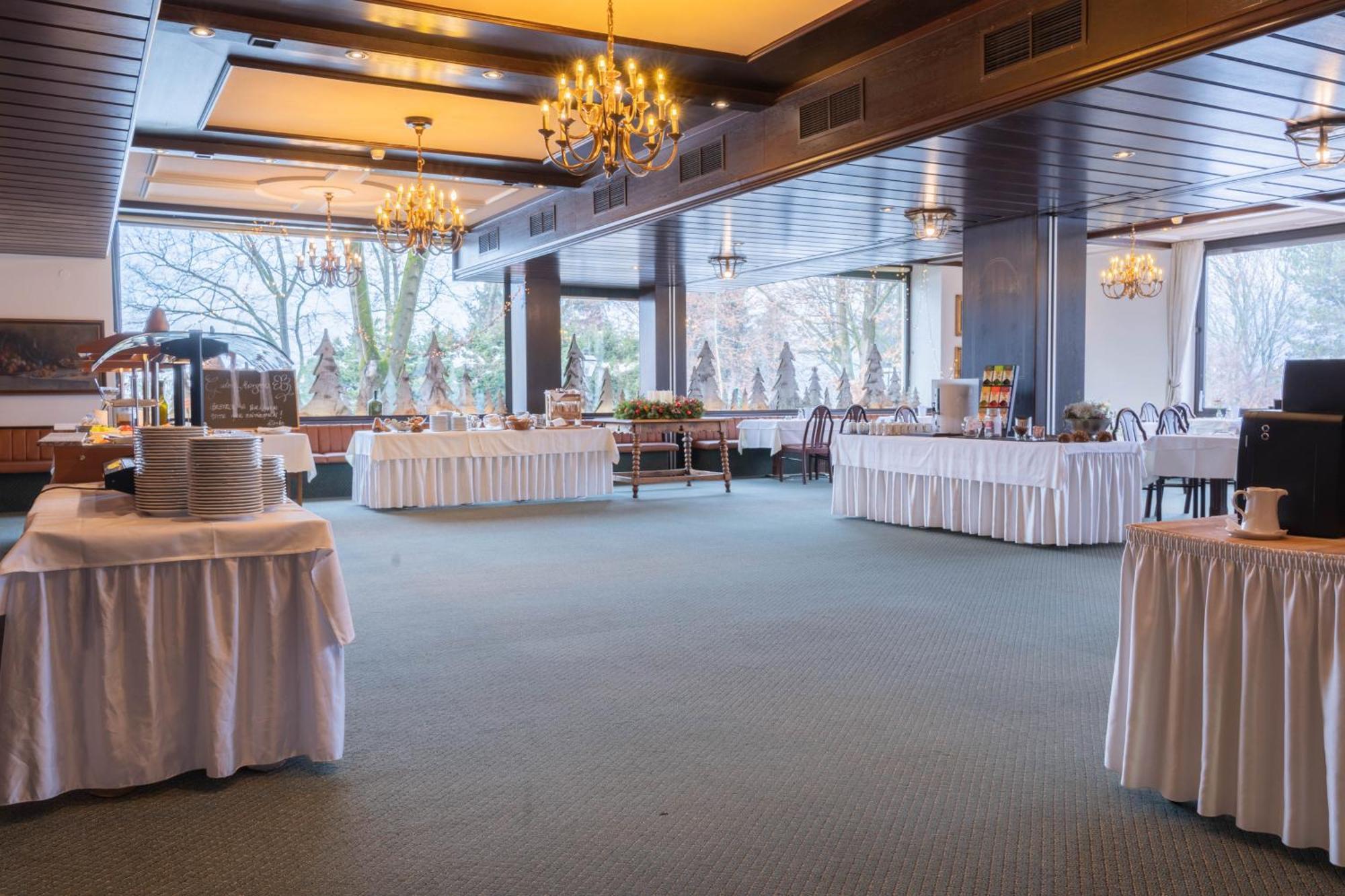 ניקלאסדורף Hotel Bruecklwirt מראה חיצוני תמונה